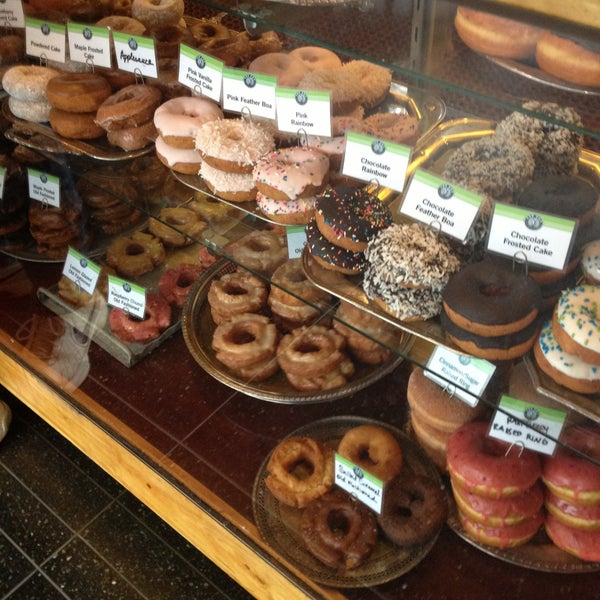 Top Pot Doughnuts Donut Shop