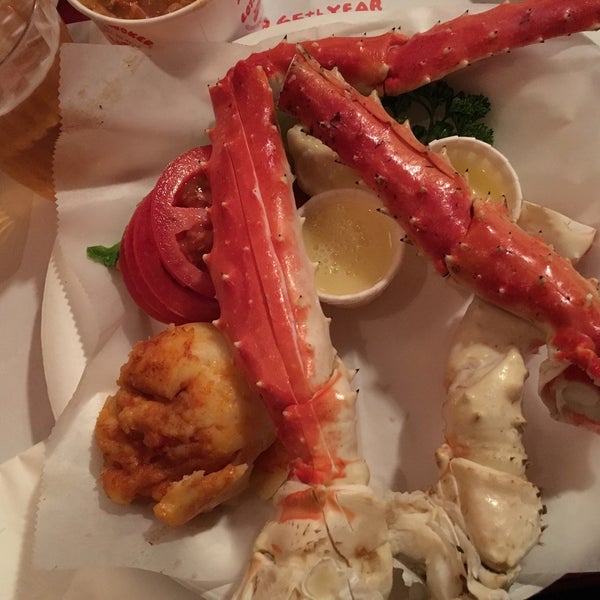 Photo taken at The Crab Cooker by Parker Y. on 12/1/2015