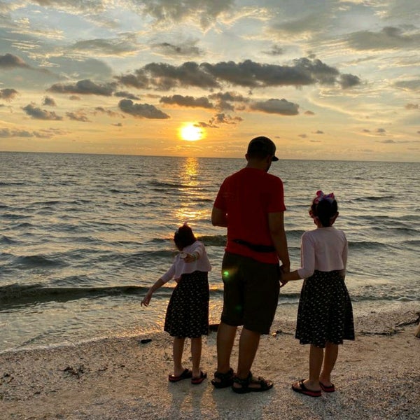 Fotos En Pantai Sungai Kajang Kampung Tanjung Karang Selangor
