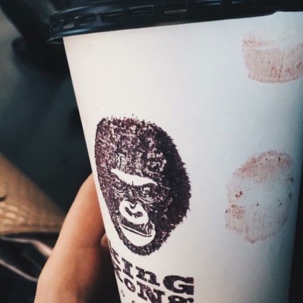 Foto tirada no(a) King Kong Coffee por Saar V. em 2/16/2018