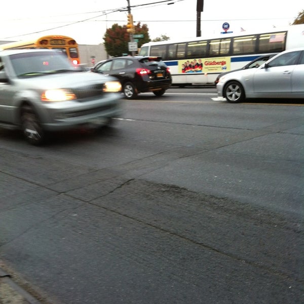 MTA Bus B6/B6LTD/B82/B82LTD Flatlands Av & Ralph Av Canarsie