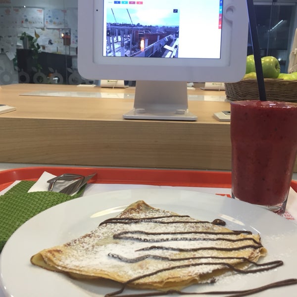 Smoothie, crepe an iPad with fast wifi for 5€