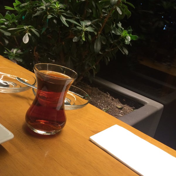 9/11/2015 tarihinde Tugce S.ziyaretçi tarafından Afzelia Cafe Restaurant'de çekilen fotoğraf