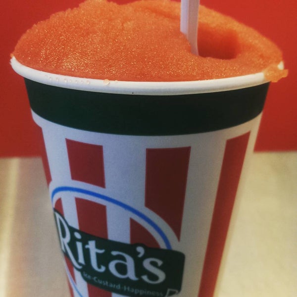 Photo taken at Rita&#39;s Water Ice by DEL R. on 8/1/2015