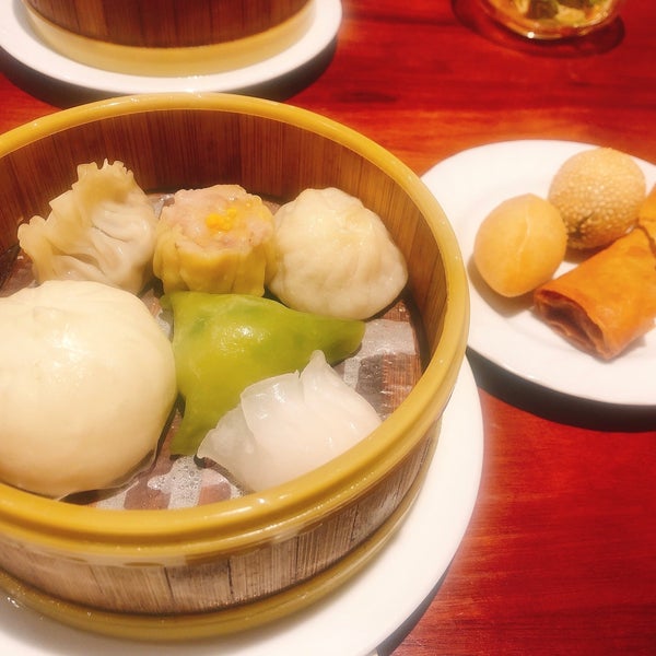 Photos A 香港點心樓 中央区 下山手通2 13 7