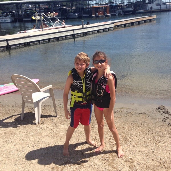 okoboji boat works beach