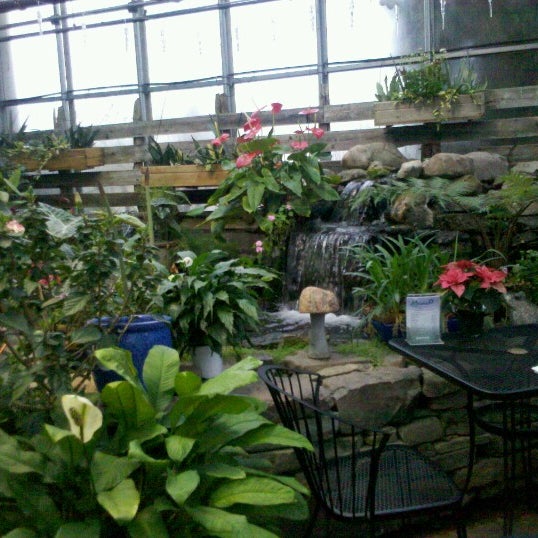 Photos At Gardener S Supply Company Garden Center In Williston
