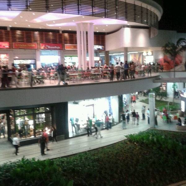 Unicentro Palmira Shopping Mall