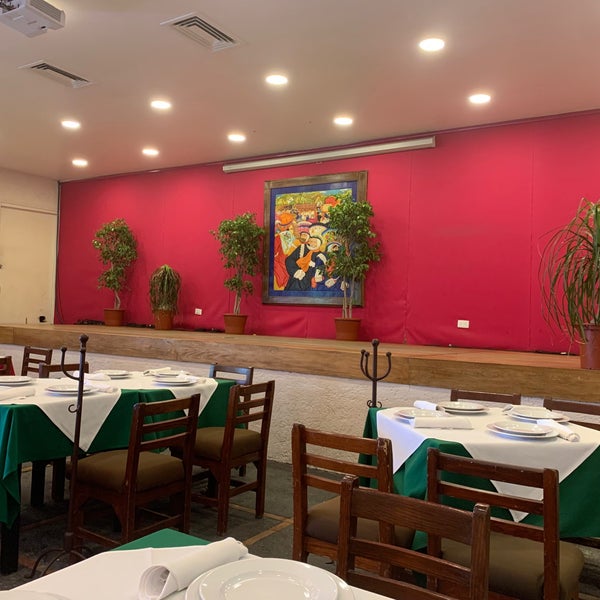 Photo taken at Restaurante Arroyo by Carlos C. on 6/6/2022