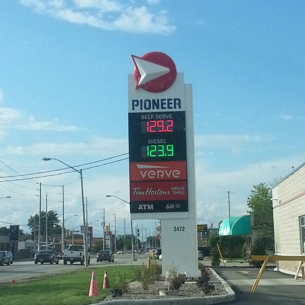 Pioneer Energy Fuel Station in Windsor