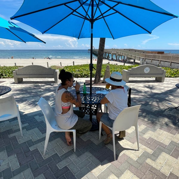 Deerfield Beach Cafe - Deerfield Beach, FL