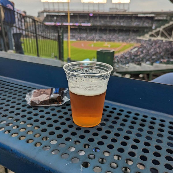 Wrigley Rooftops 1044 Arts and Entertainment in Wrigleyville