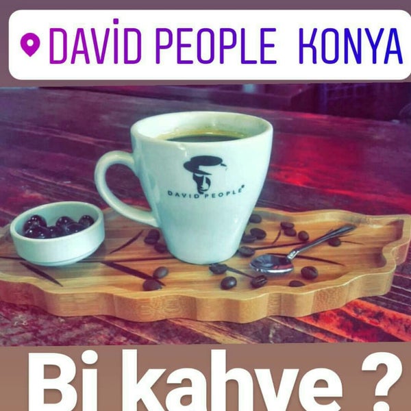 รูปภาพถ่ายที่ David People โดย Hüdaverdi Ö. เมื่อ 6/23/2018