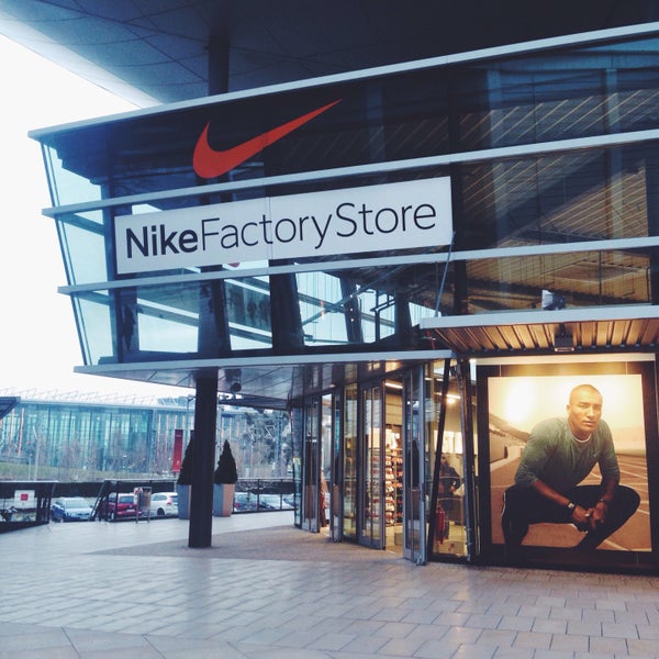 nike outlet 2015
