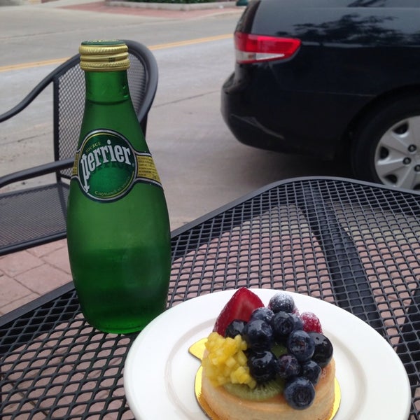 CH Patisserie Dessert Shop in Sioux Falls