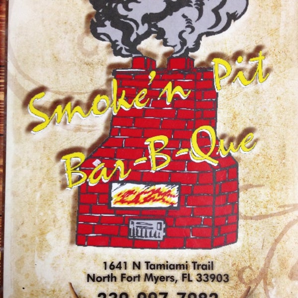 6/11/2013에 Kyle C.님이 Smoke&#39;n Pit Bar B Que에서 찍은 사진