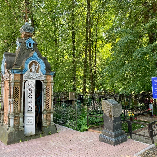 Кладбище в никольском