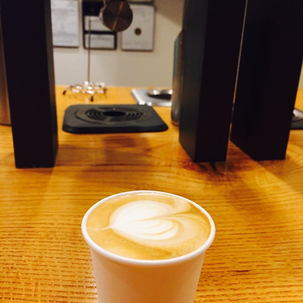 Photo taken at Barrington Coffee Roasting Company by Haram K. on 10/23/2015