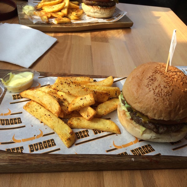 Photo taken at Beef Burger by Emirhan A. on 2/8/2017