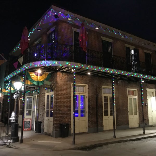 Foto diambil di Oz New Orleans oleh Travis F. pada 1/31/2018