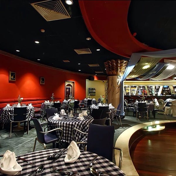 Blue Lagoon KTV Lounge Karaoke Bar en Kota Kinabalu