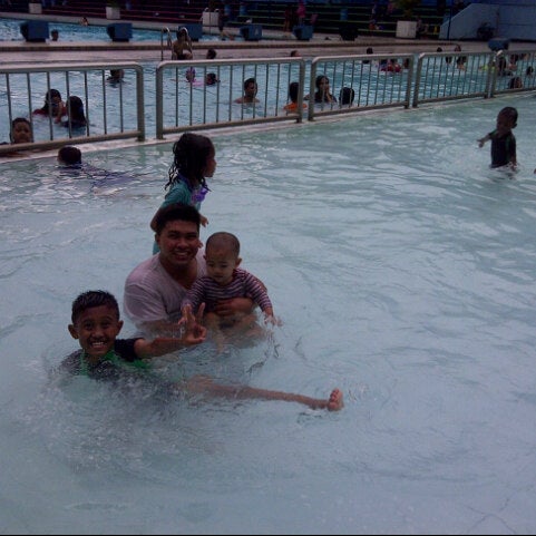 Kolam Renang Sumantri Bojonegoro Pool In Jakarta Selatan