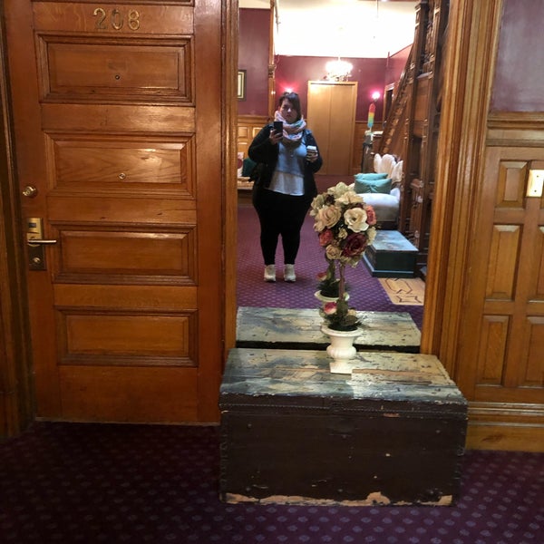 3/11/2019에 Natalie님이 Queen Anne Hotel에서 찍은 사진