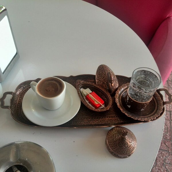 9/3/2014 tarihinde Mehmet c.ziyaretçi tarafından Yuma Express Cafe'de çekilen fotoğraf