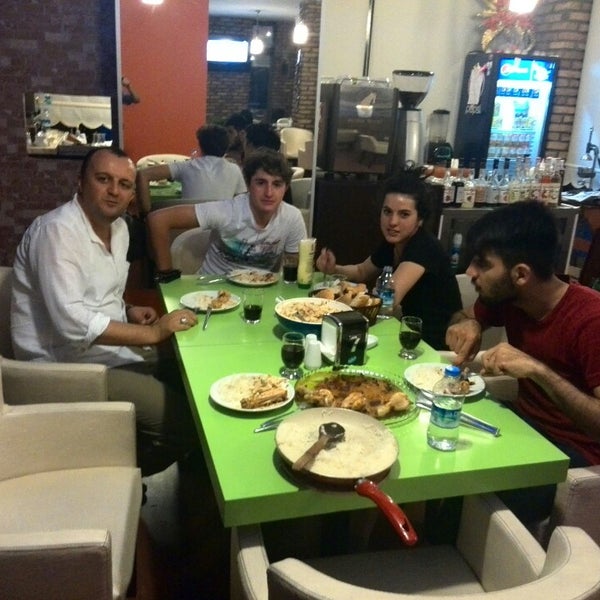 7/13/2014 tarihinde Mehmet c.ziyaretçi tarafından Yuma Express Cafe'de çekilen fotoğraf