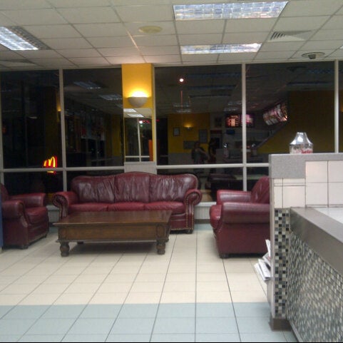 Photos At Mcdonald S Fast Food Restaurant In Faerie Glen Pretoria