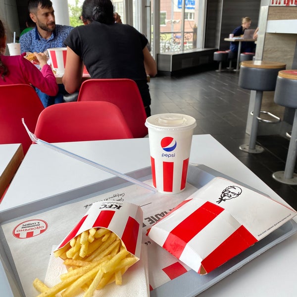 Фото: KFC, быстрое питание, ул. Достоевского, 13, Ростов - Яндекс Карты