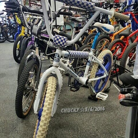 Calabazas on sale bike shop