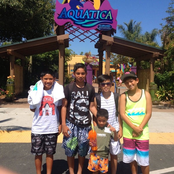 Photo taken at Aquatica San Diego, SeaWorld&#39;s Water Park by Mary R. on 6/11/2014