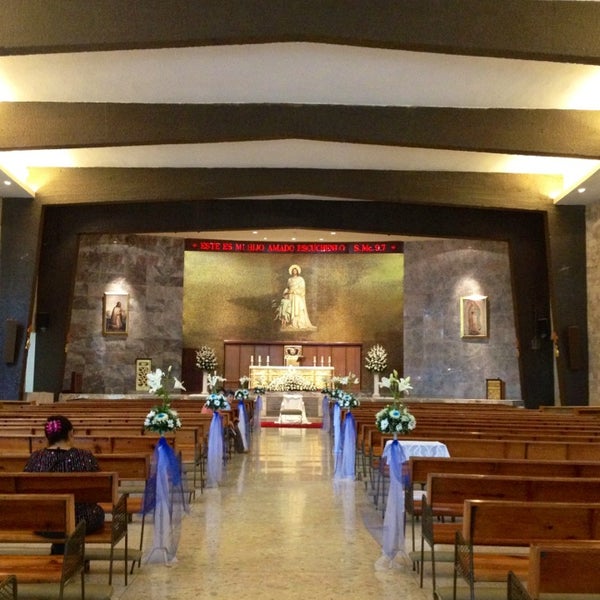 Photos at Templo Padre Nuestro - Monterrey, Nuevo León