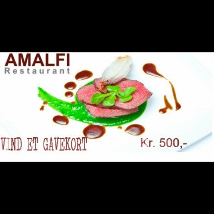 Снимок сделан в Restaurant Amalfi пользователем Ginta G. 9/24/2012