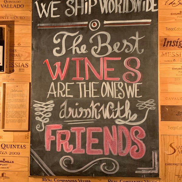 Foto diambil di The Wine Box oleh Russo V. pada 10/16/2019