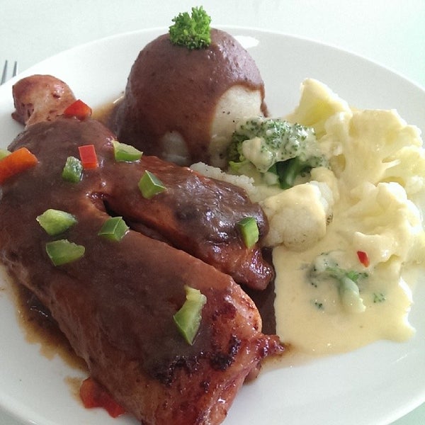 The Mustard Seed Cafe Subang Jaya'da Kafe