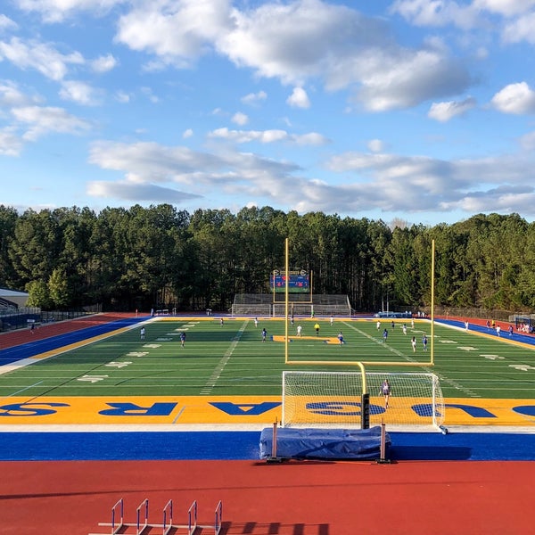 Chattahoochee High School Colegio secundario en Alpharetta