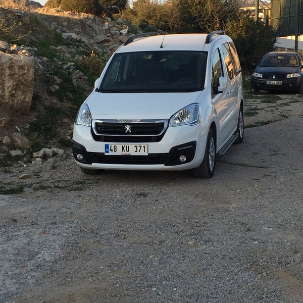photos at citroen ozkasapoglu auto dealership in bodrum photos at citroen ozkasapoglu auto dealership in bodrum