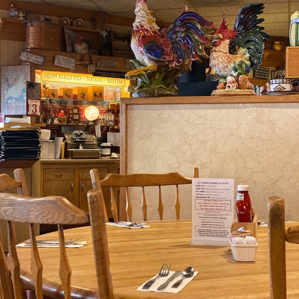 Photos At Buttercup Pantry Placerville Ca