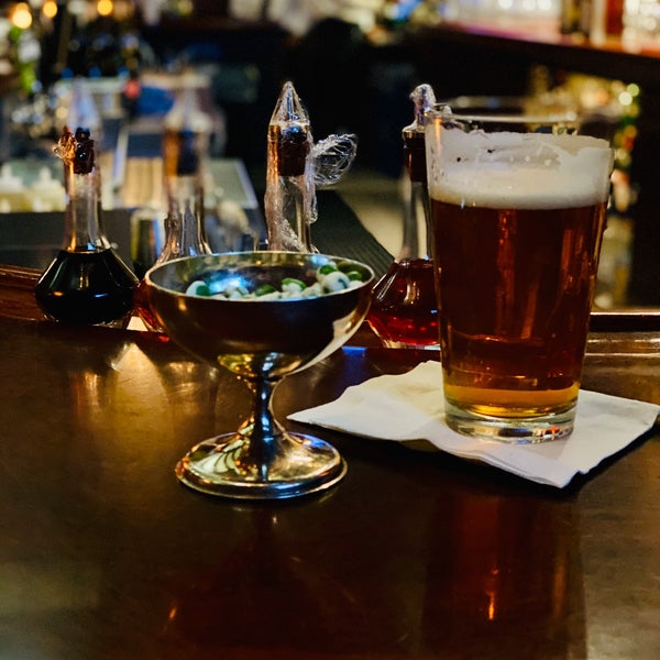 Photo taken at Pied Piper Bar &amp; Grill by Stanley D. on 11/5/2019