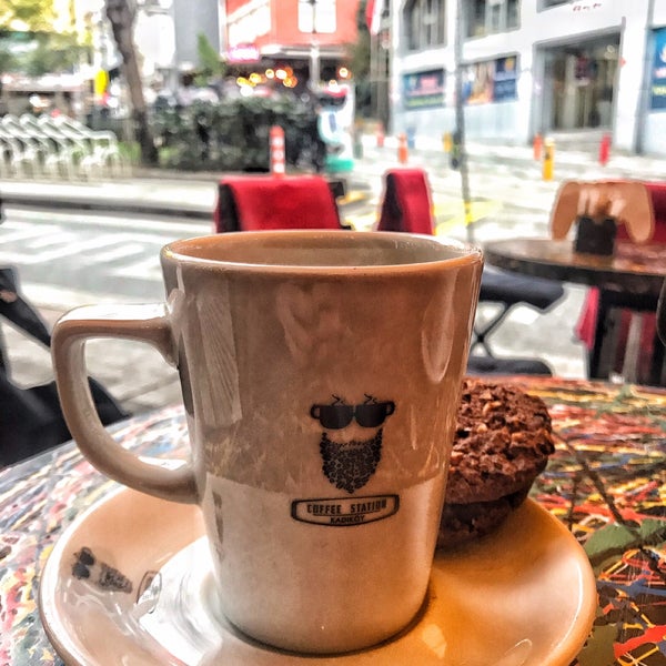 Foto diambil di Coffee Station oleh İlknur pada 2/12/2019