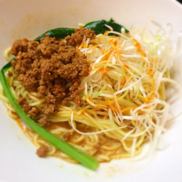 肉醤油ラーメン 肉太郎 大阪駅前第2ビル店 大阪市 Da Ramen Restorani