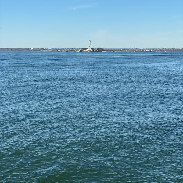 รูปภาพถ่ายที่ Waterfront Museum โดย Mike M. เมื่อ 10/19/2019