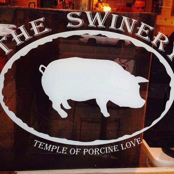 11/30/2013 tarihinde Mike M.ziyaretçi tarafından The Swinery'de çekilen fotoğraf