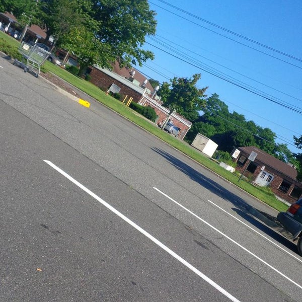 Wading River, NY Town