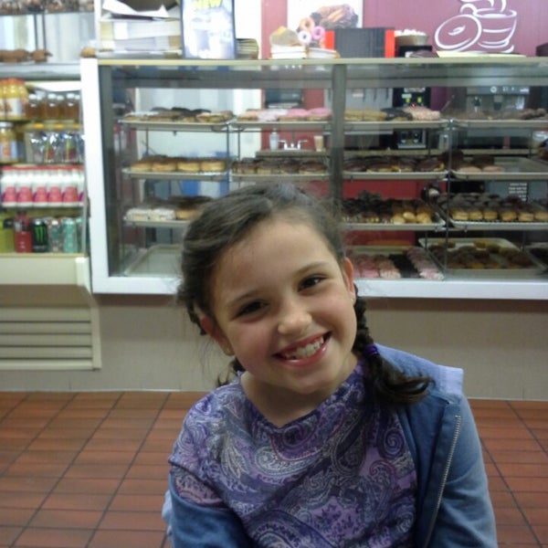 Winchell's Donut House 5 tips