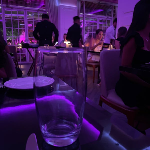 8/22/2021 tarihinde Mohammed M.ziyaretçi tarafından Villa Azur Restaurant and Lounge'de çekilen fotoğraf