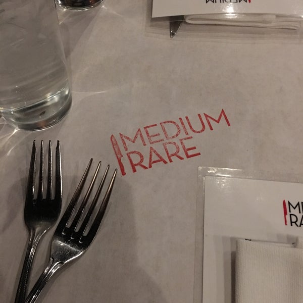 Photo taken at Medium Rare by Mohammed M. on 12/6/2015
