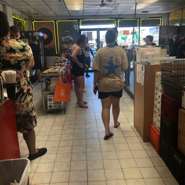 Photo taken at Hot Bagels &amp; More - Atlantic City by Zach G. on 7/30/2022